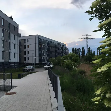 Motlawa Marine -55 M2 -by The River-premium Design -business Stays- Parking Gratis *